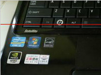 东芝l700笔记本电脑拆机清理灰尘的方法