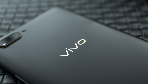 vivo X20Plus正式开售 全球首款屏下指纹技术手机
